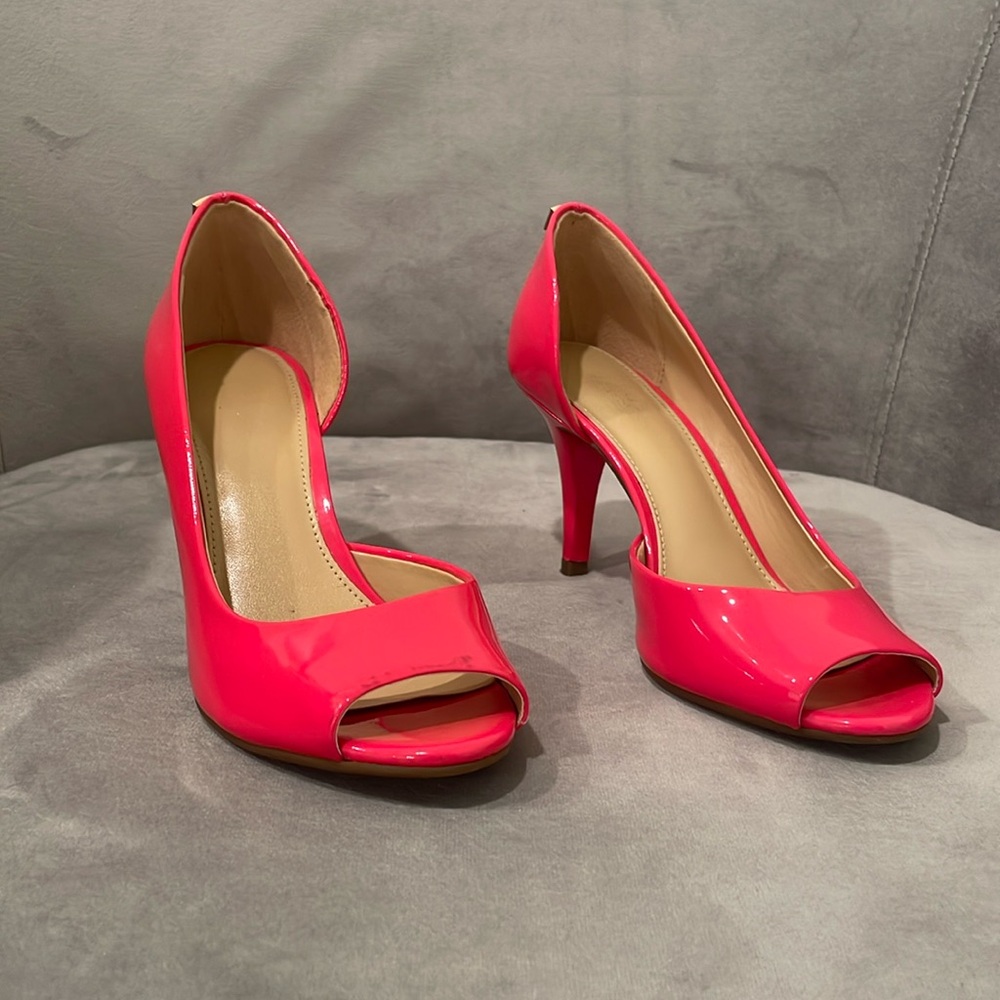 Michael kors peep toe coral/hot pink heels